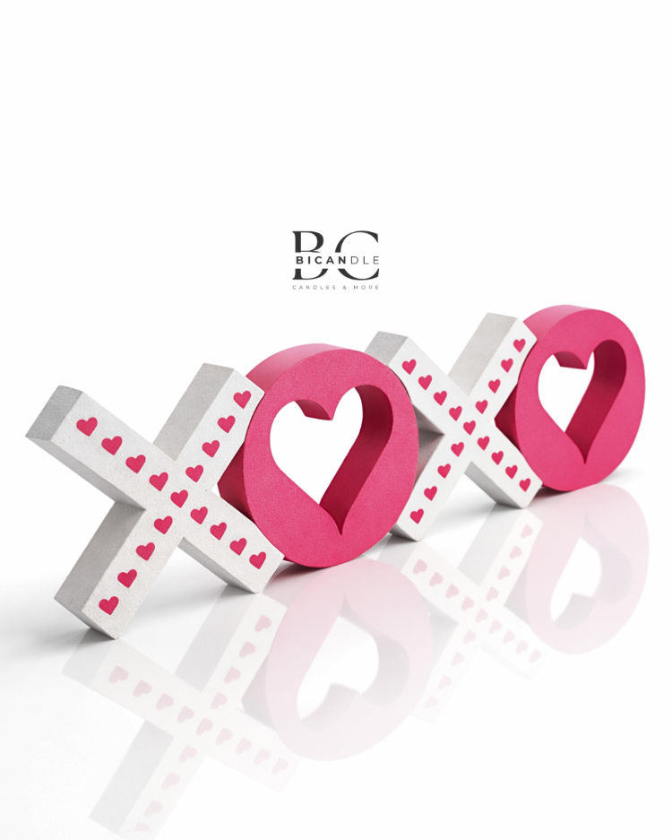 "XOXO" Yazı Dekoru