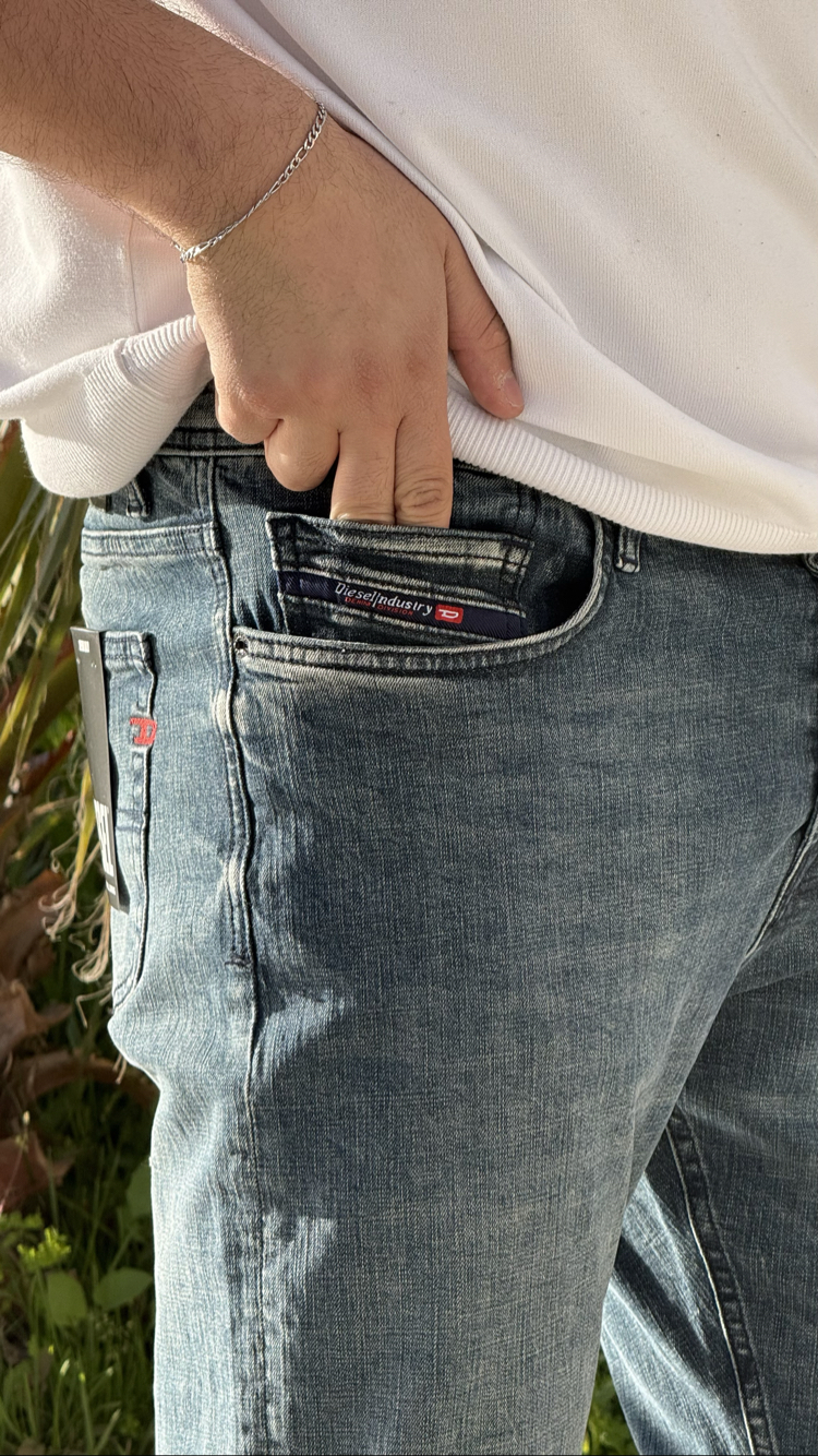 DIESEL VINTAGE ICE BLUE JEANS