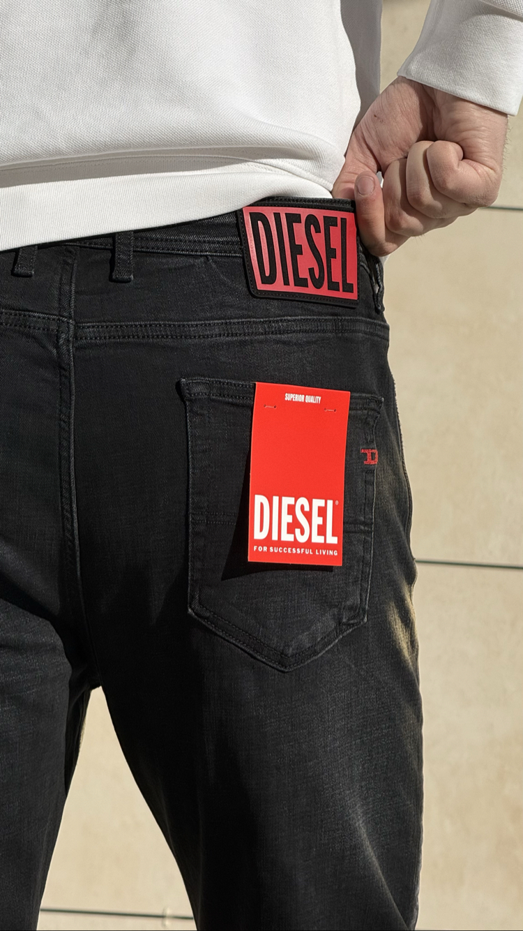 DIESEL BLACK PREMIUM JEANS 