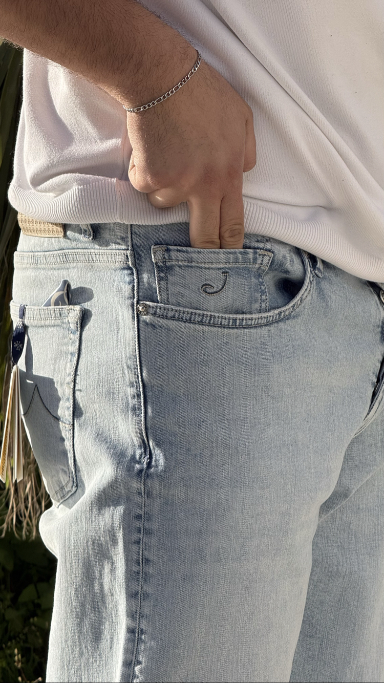 JACOB COHEN BUZ MAVISI ITHAL JEANS