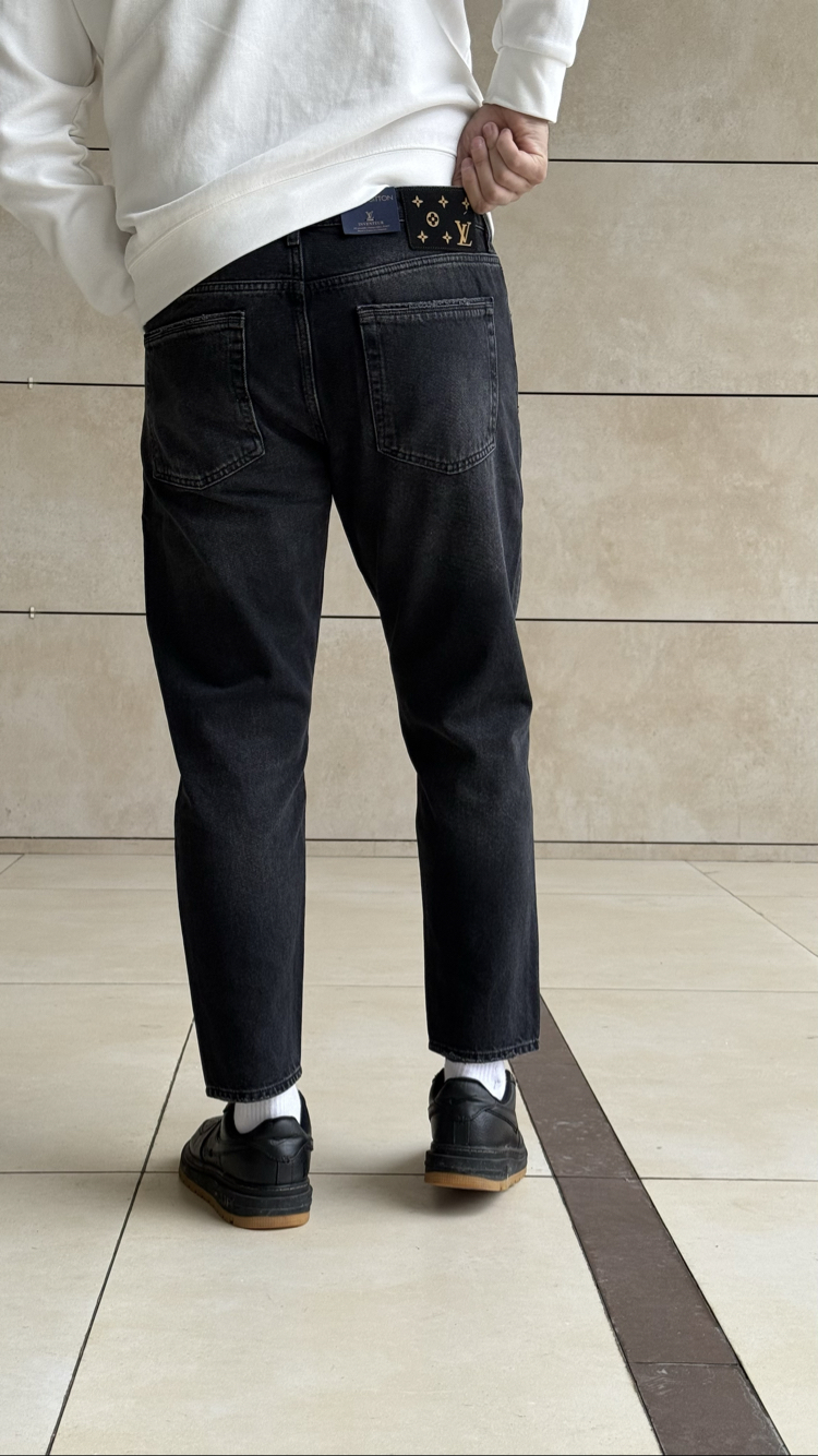 LOUIS VUITTON ANTRASIT  BOYFRIEND JEANS
