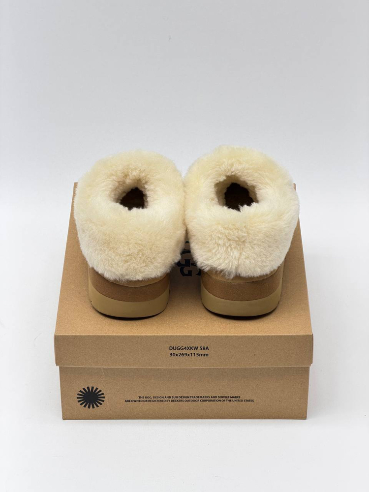 UGG