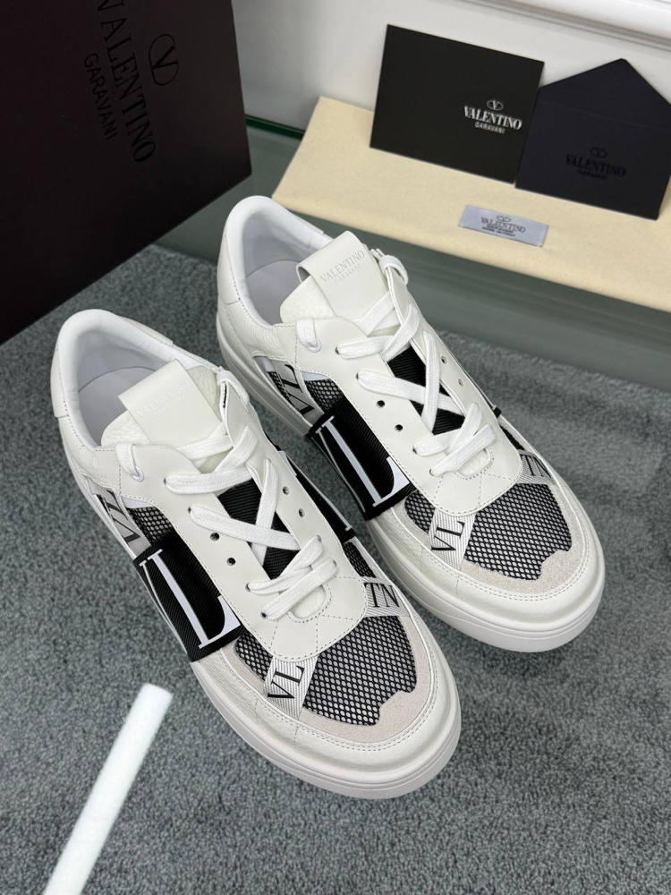 VALENTINO