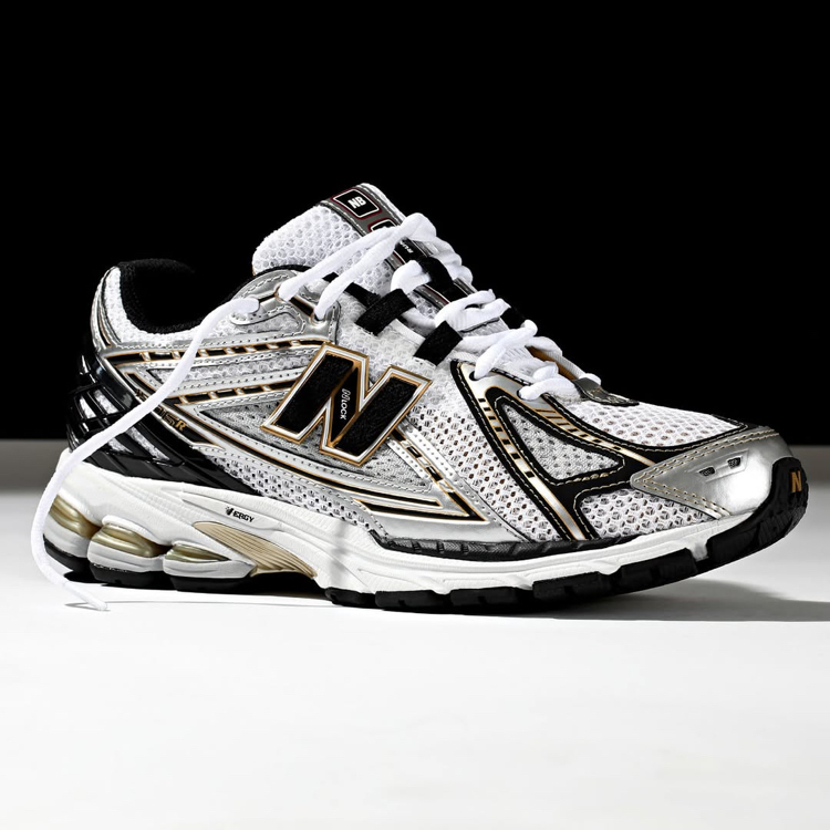 New Balance 1906R