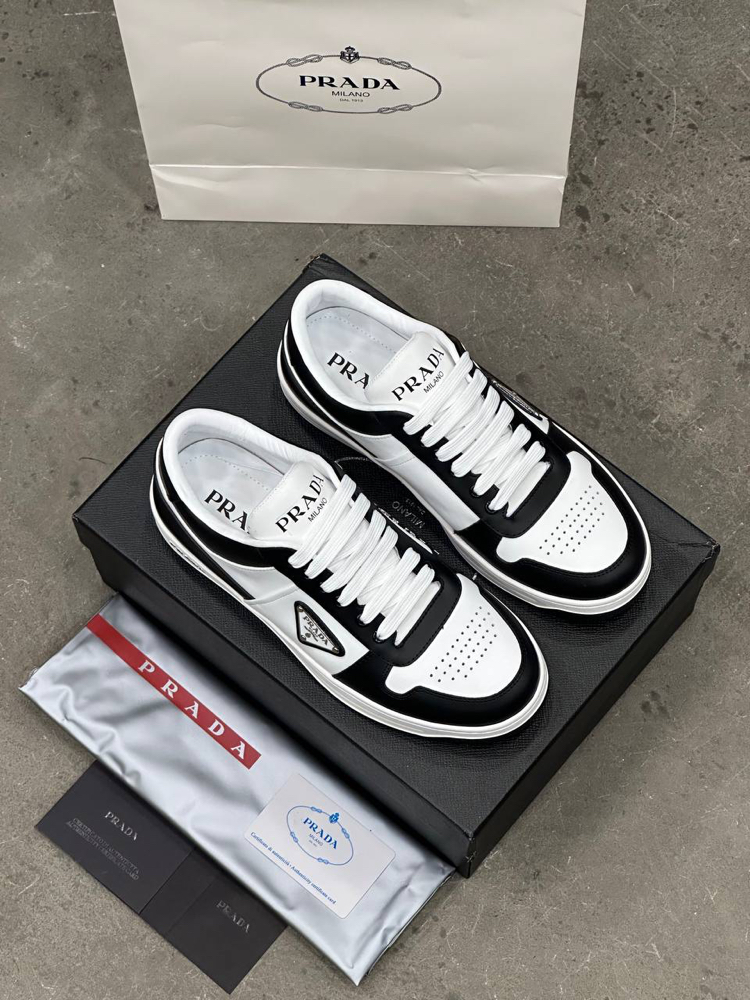 PRADA
