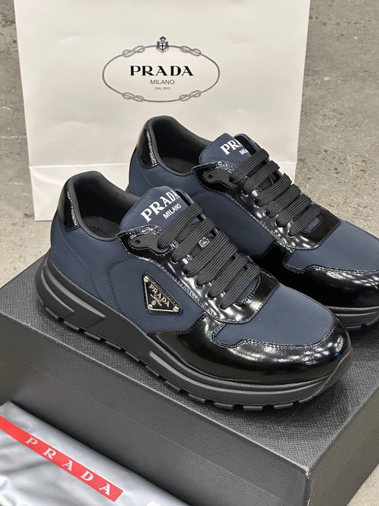 PRADA