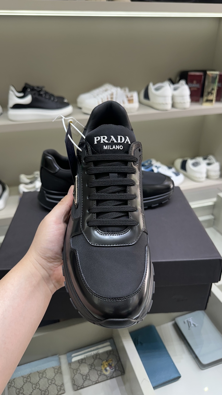 PRADA