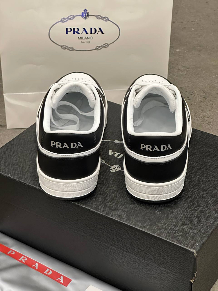PRADA