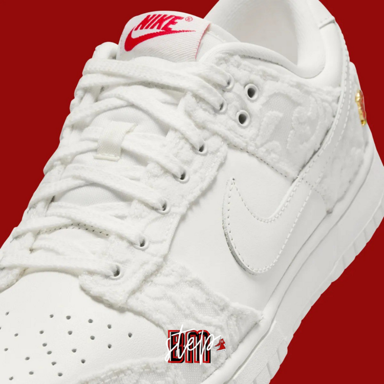 Nike Dunk Low “You Deserve Flowers”