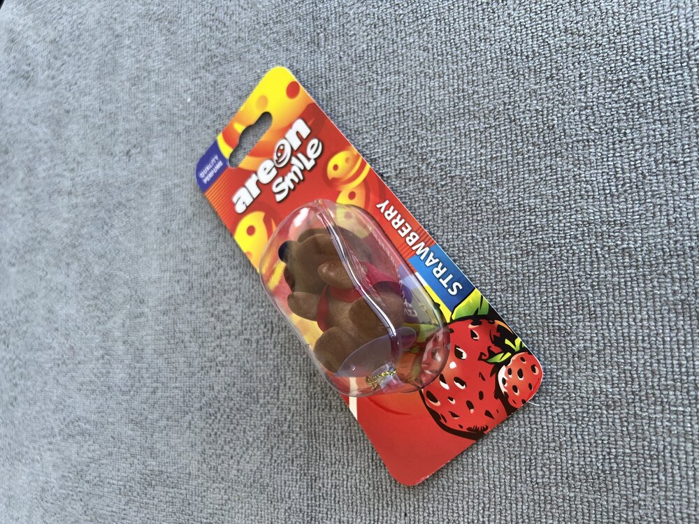 AREON SMILE STRAWBERRY