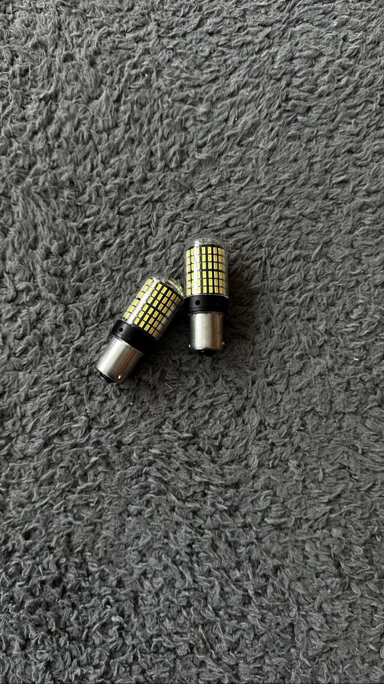 144 LED BEYAZ AMPÜL