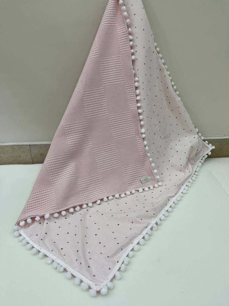Pembe Kalp Desenli Poplin Kumaş Çok Amaçlı Bebek Battaniyesi