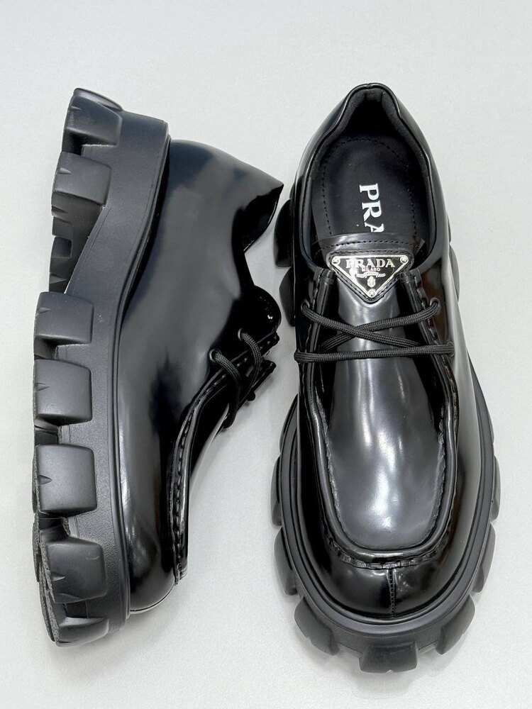 PRADA