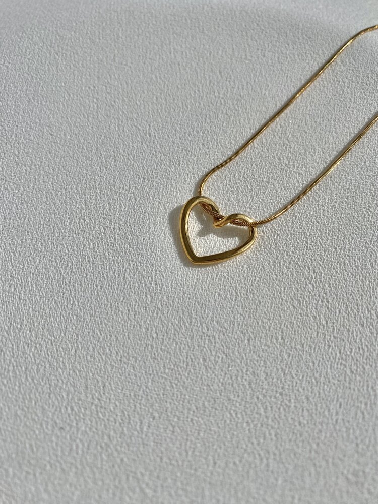 Kalp Gold Çelik Kolye