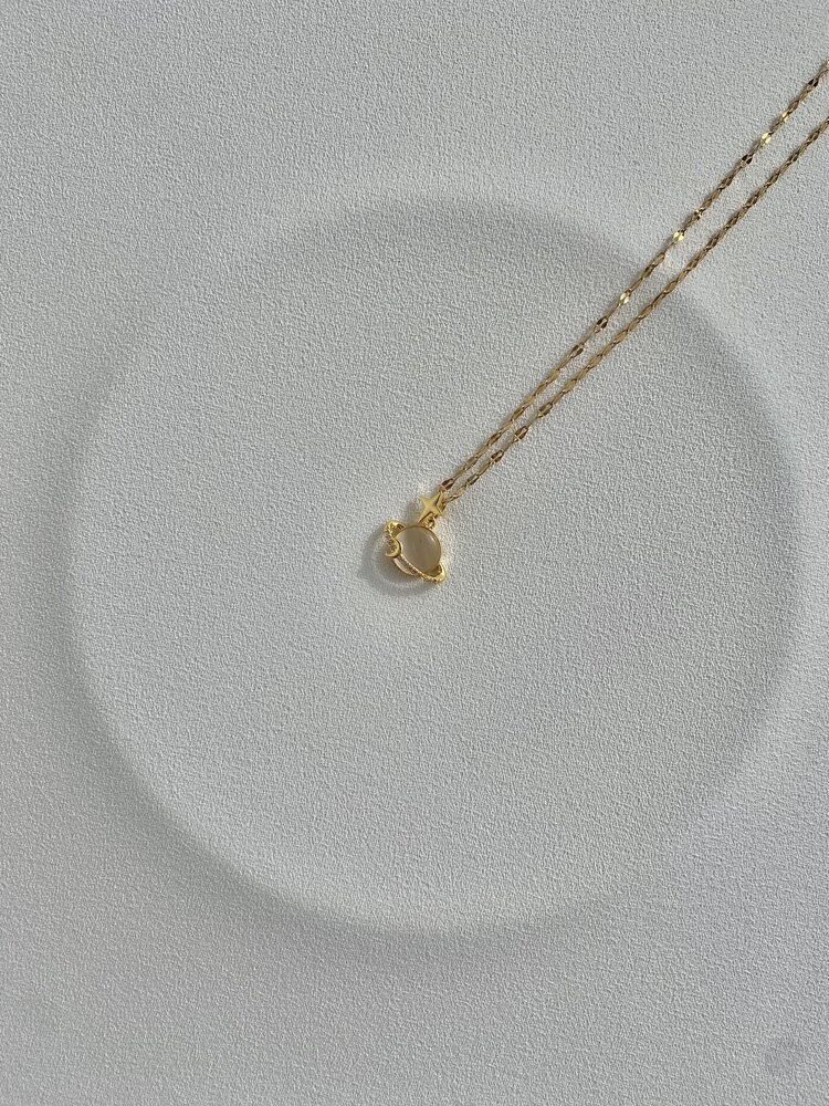 Taşlı Satürn Gold Çelik Kolye 