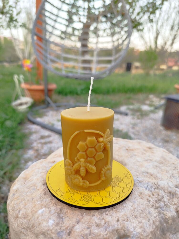 Arı Motifli Sütun Mum