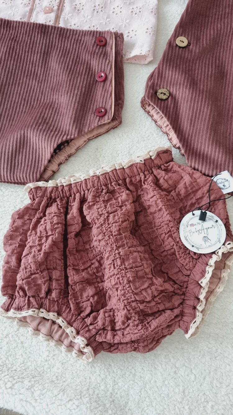 Ruby bloomer