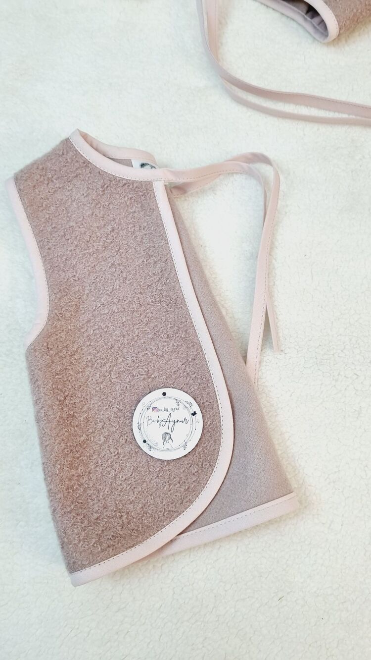 Dusty rose buklet yelek