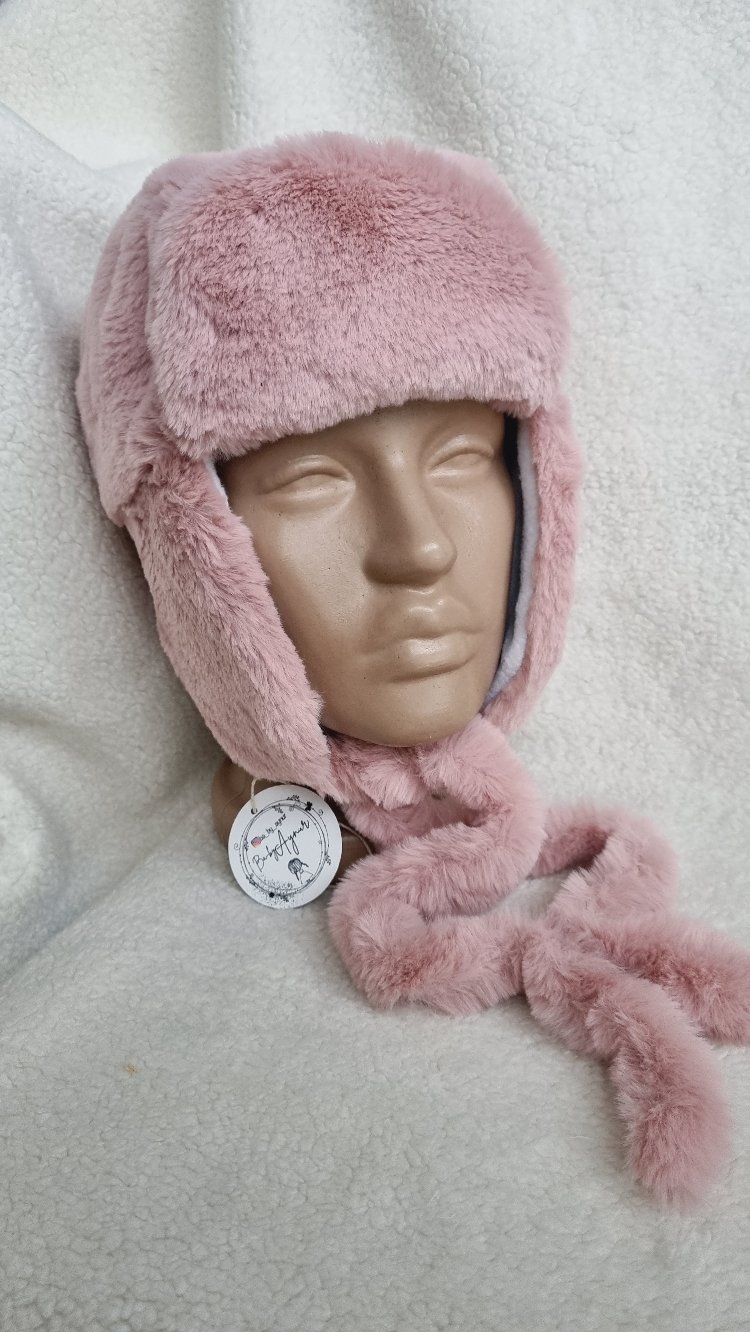 Rose kulaklı şapka 