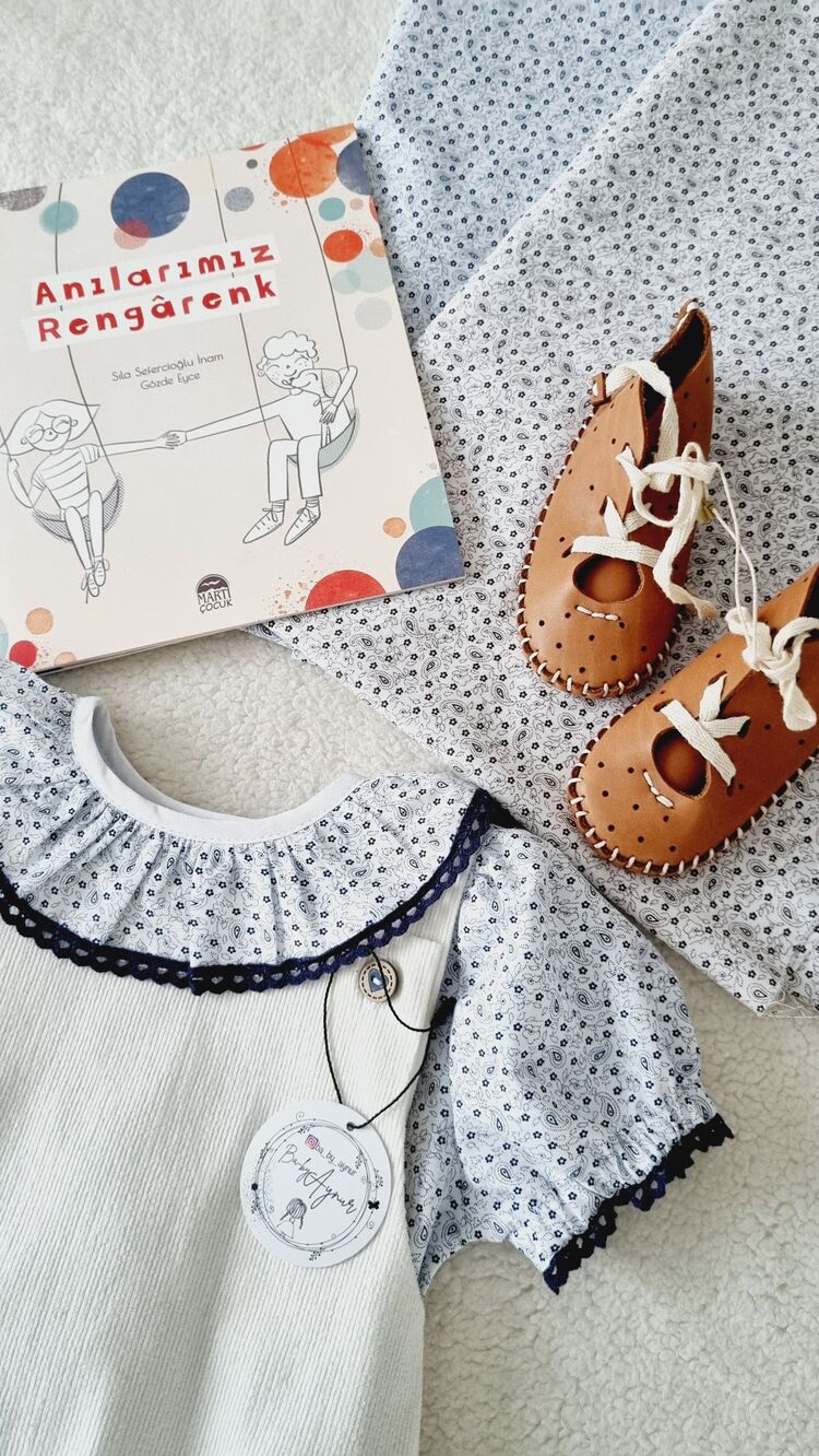 Ivory Romper ve Yasmin bluz
