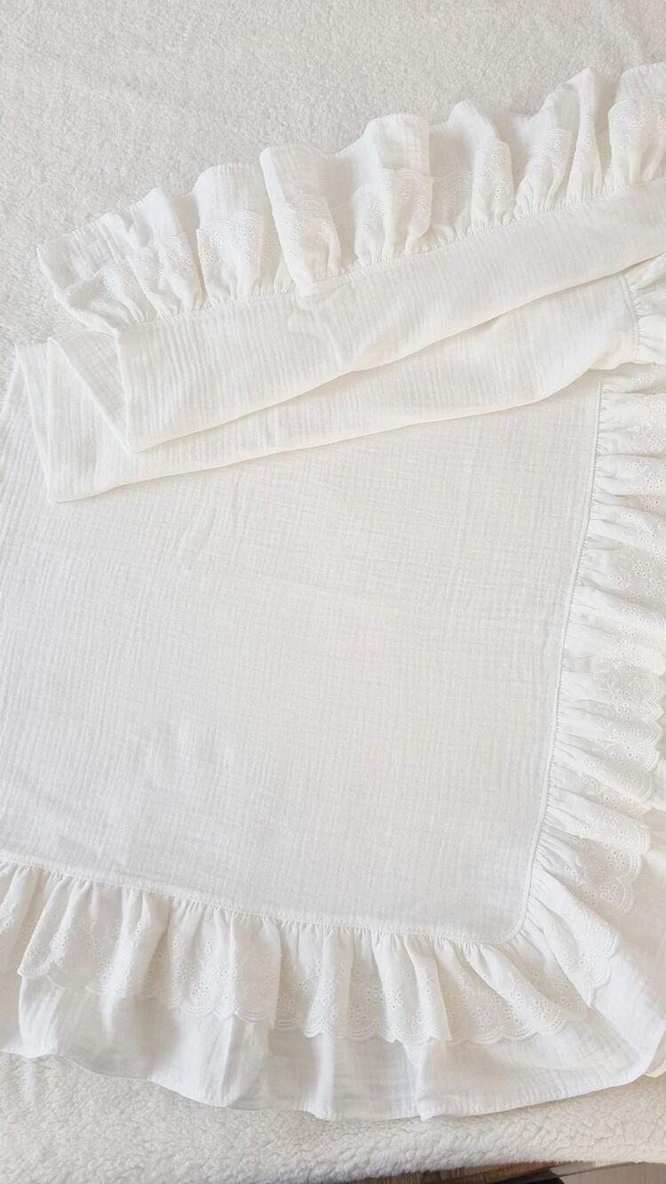 Fisto fırfırlı muslin pike