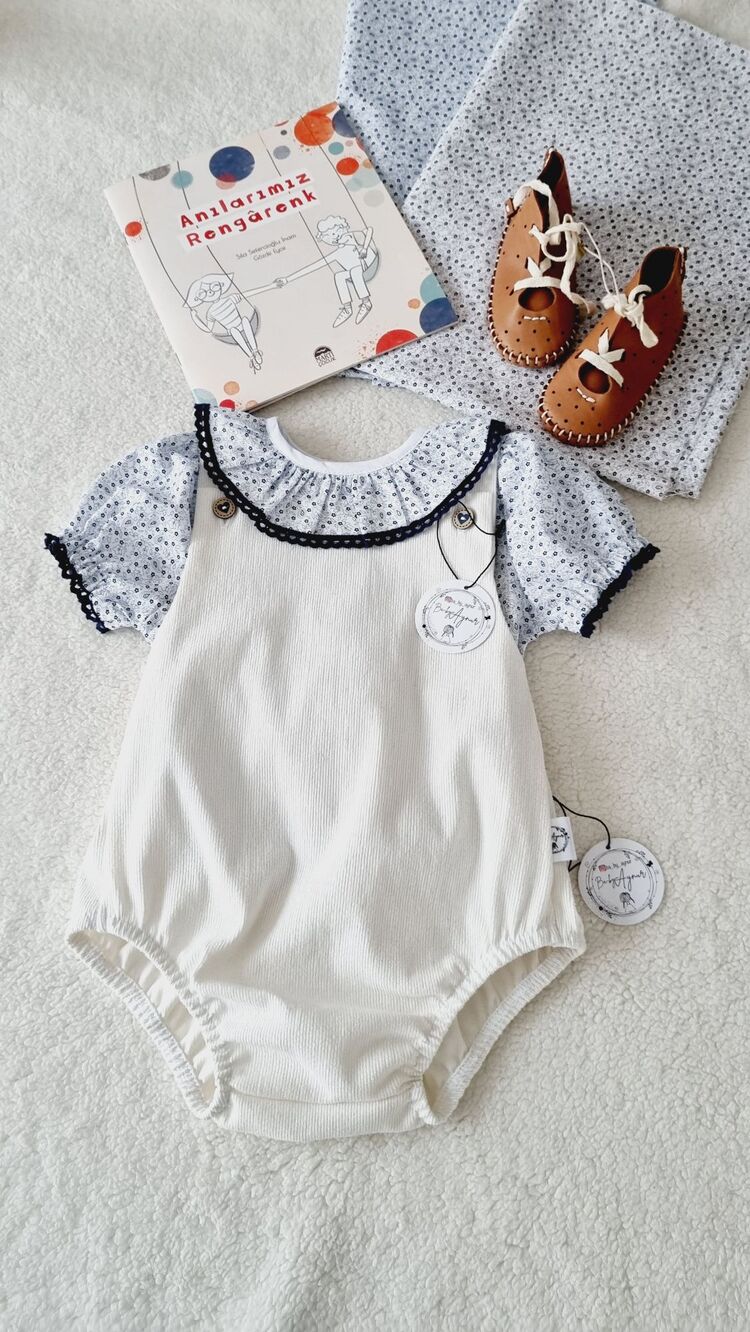 Ivory Romper ve Yasmin bluz