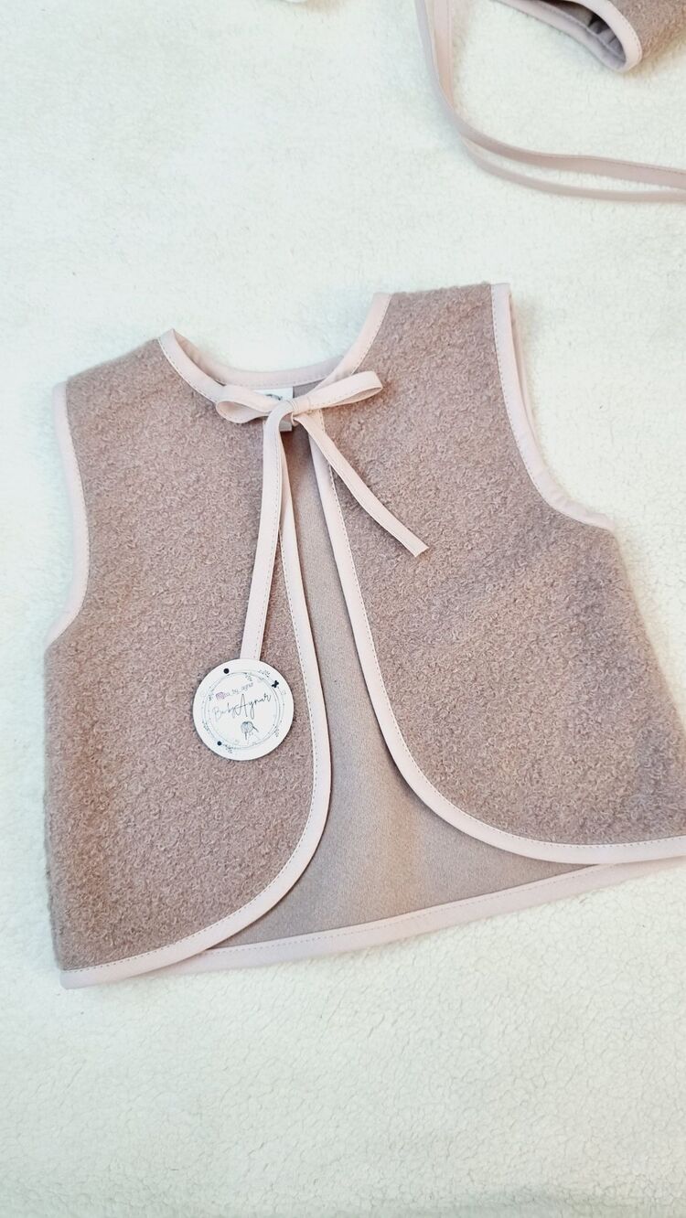 Dusty rose buklet yelek