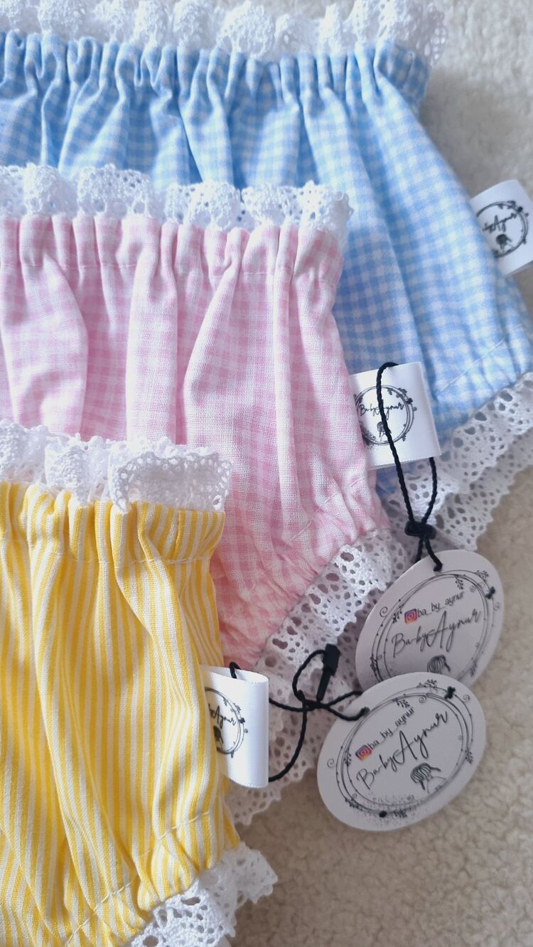 Pembe gingham bloomer
