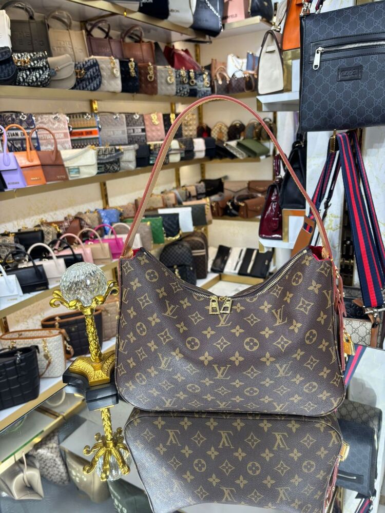 lv