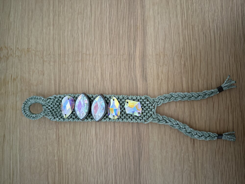 154 el yapımı örgü Swaroski taşlı bileklik 18 cm açık yeşil