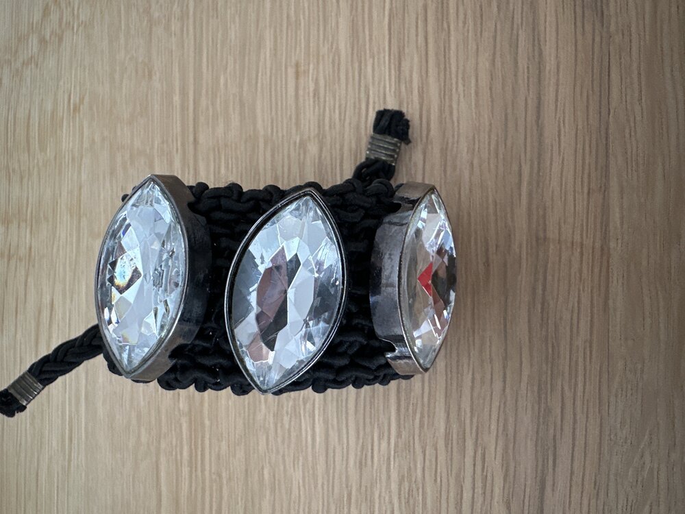155 siyah el yapımı Swarovski yaşlı 18 cm bilkeklil