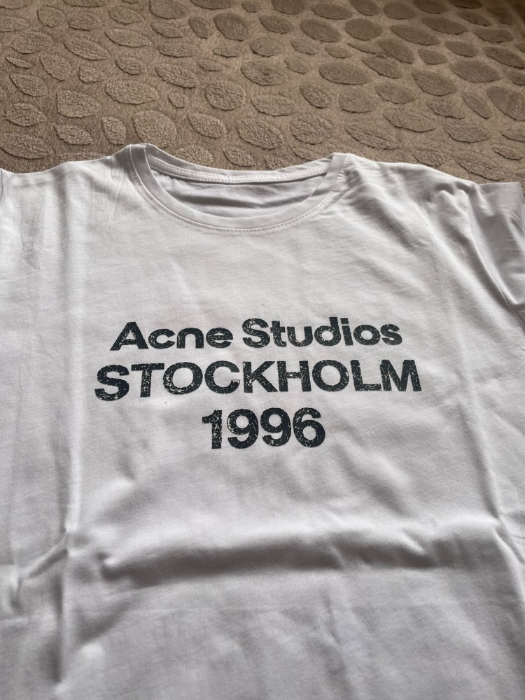acne studios stockholm tee