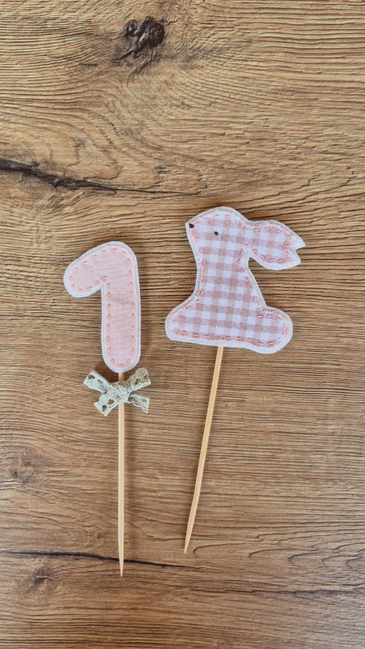 Cake toppers 