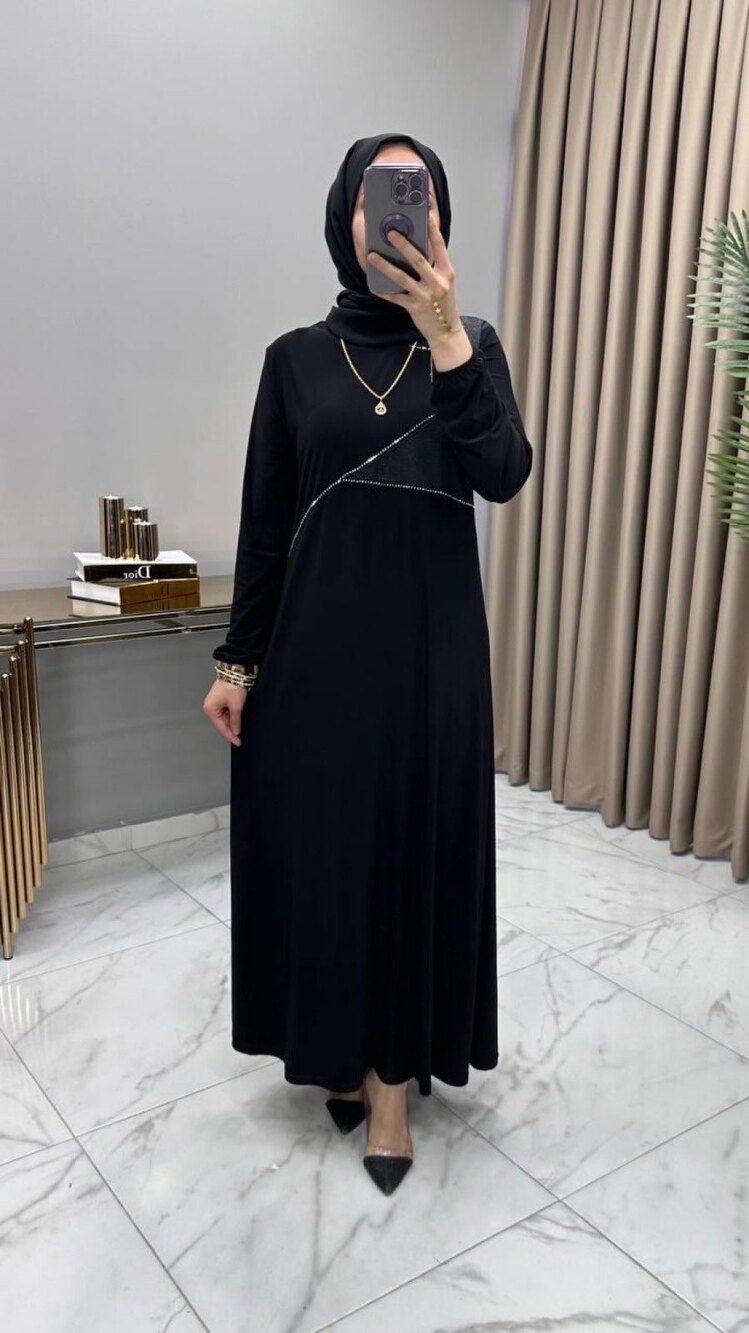 Gülbin Taş Deri Detaylı Elbise