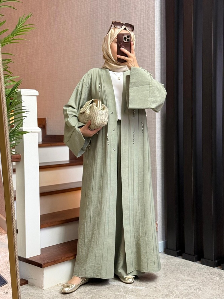 Zahha Abaya Takım