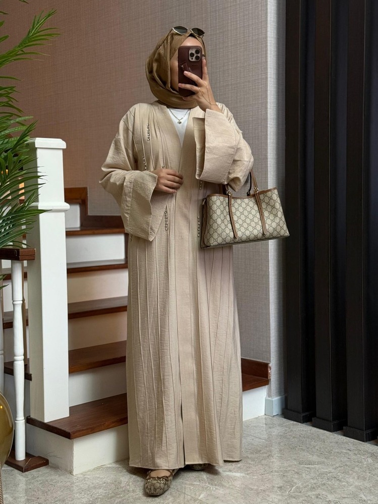 Zahha Abaya Takım