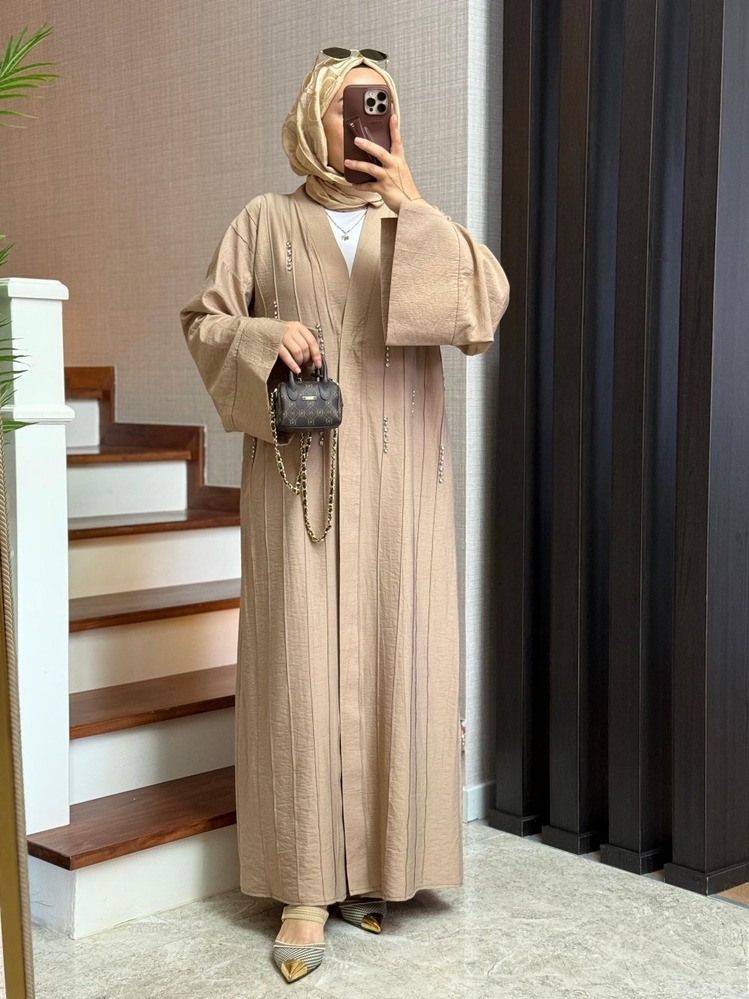 Zahha Abaya Takım