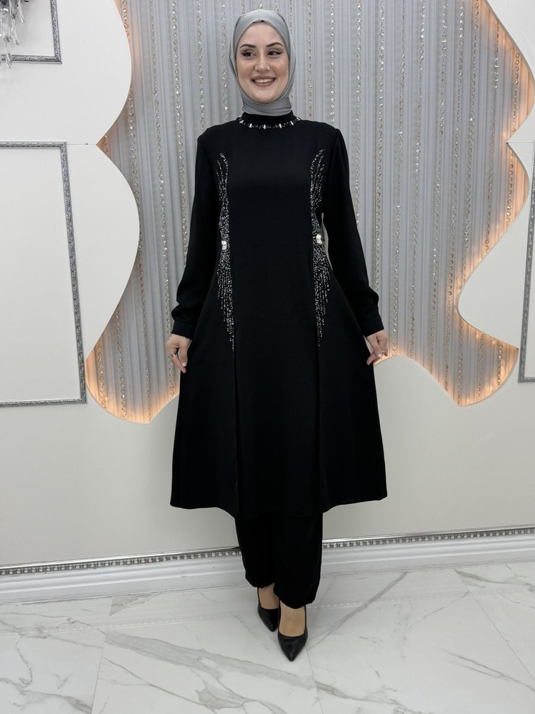 Nora Pantolonlu Takım
