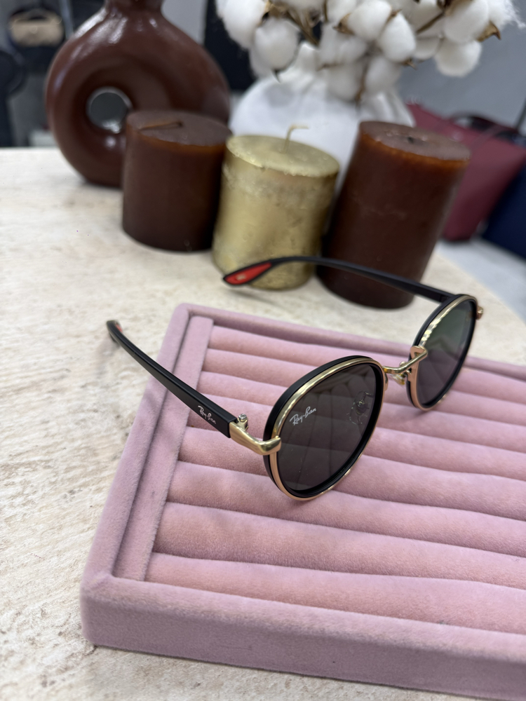 RB Ferrari Siyah Gold
