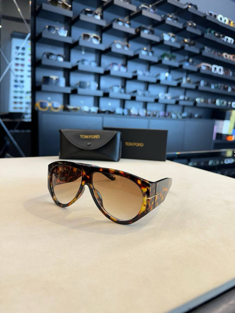 TOMFORD