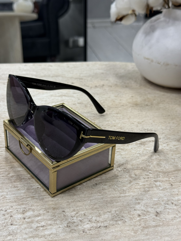 Tomford Siyah