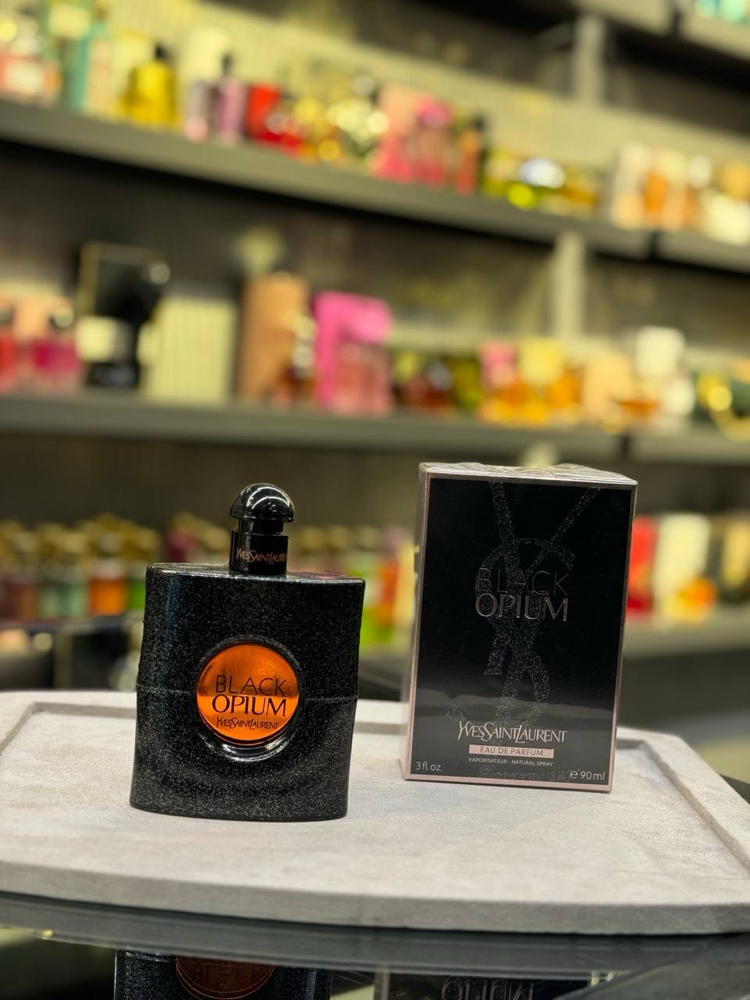 BLACK OPİUM