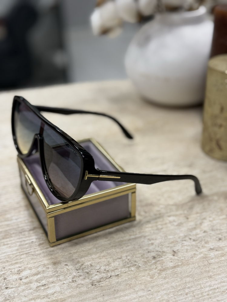 Yeni Sezon Tom Ford Özel Cam