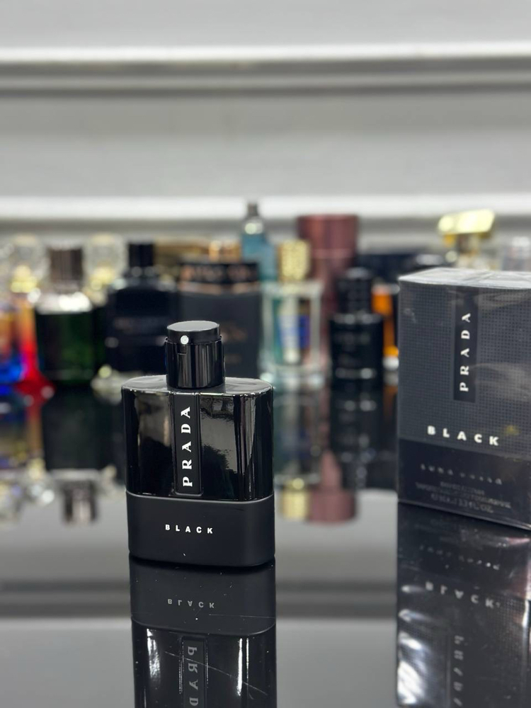 PRADA BLACK