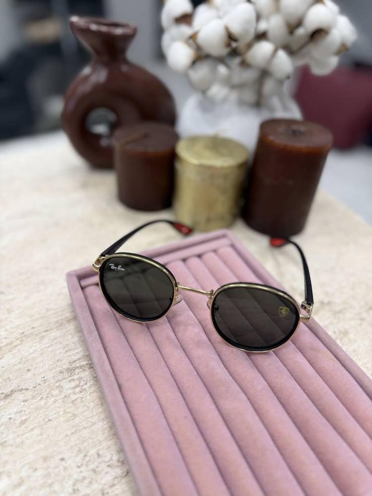 RB Ferrari Siyah Gold