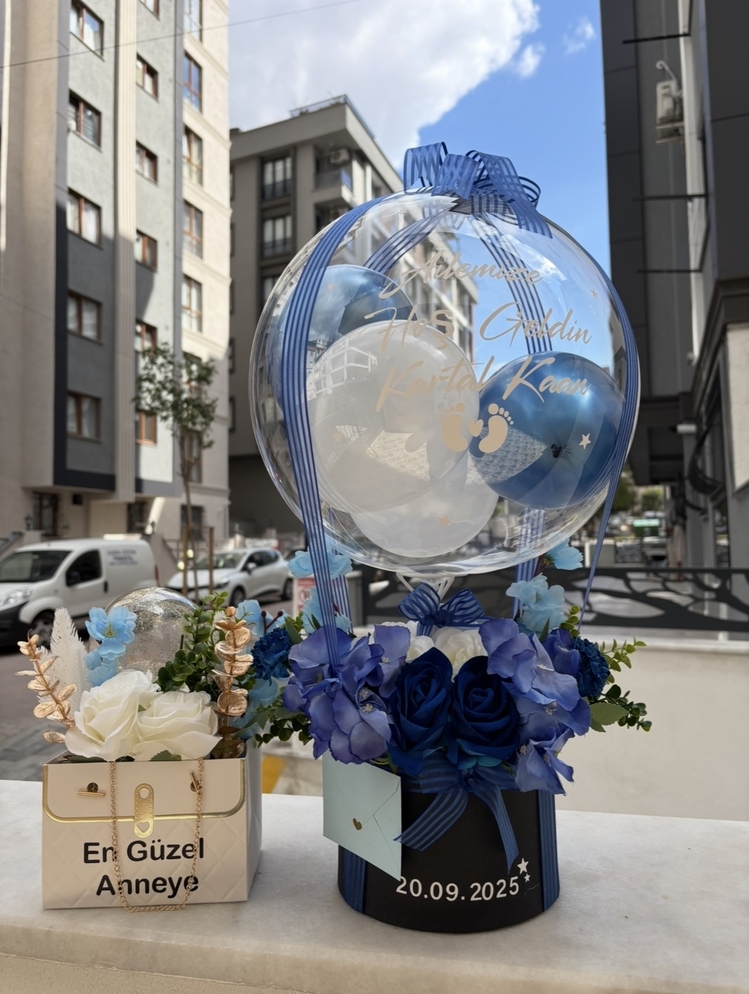 Blue Grace Welcome Set ( Özel hediye balon kutusu)