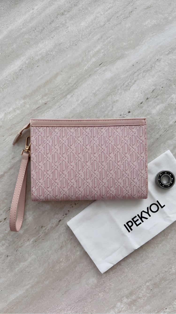 İPLYL PEMBE CLUTCH