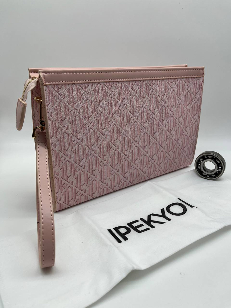 İPLYL PEMBE CLUTCH