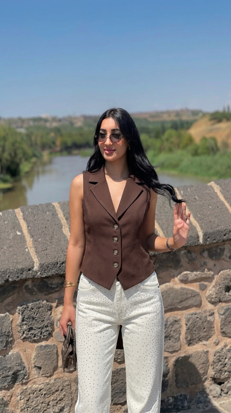 Kahve Cut Out Yelek