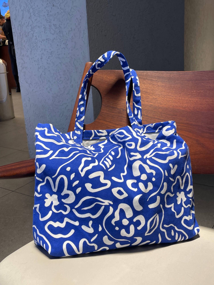 Colored shopper bag 